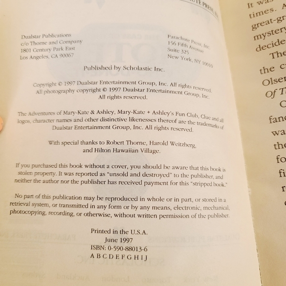 Vintage 90s The Adventures of Mary-Kate & Ashley Olsen Twins Book - Picture 3 of 7
